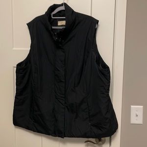 Outdoor vest